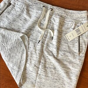 Heather Skort NWT Women's Zip Pocket - XL Lined Shorts Green Tea XL 🤍